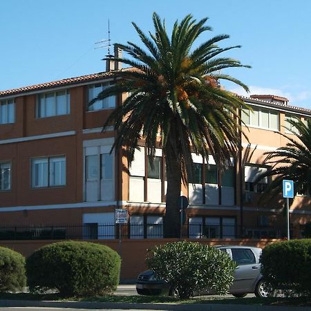 B&Beach Cagliari Guest House 外观 照片