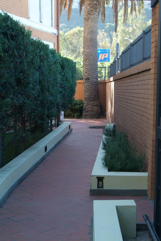 B&Beach Cagliari Guest House 外观 照片